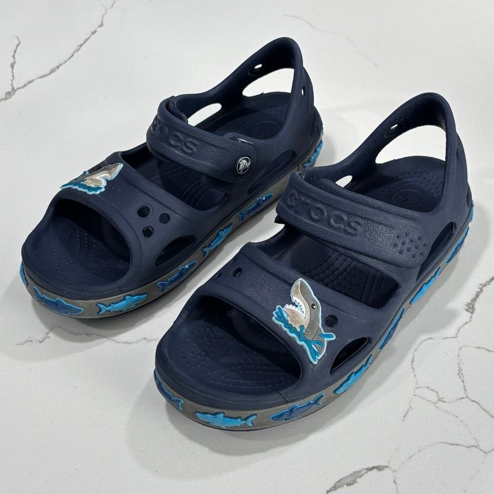 Crocs | FunLab Boys Waterproof Deep Blue Shark Comfort Sandals 206365